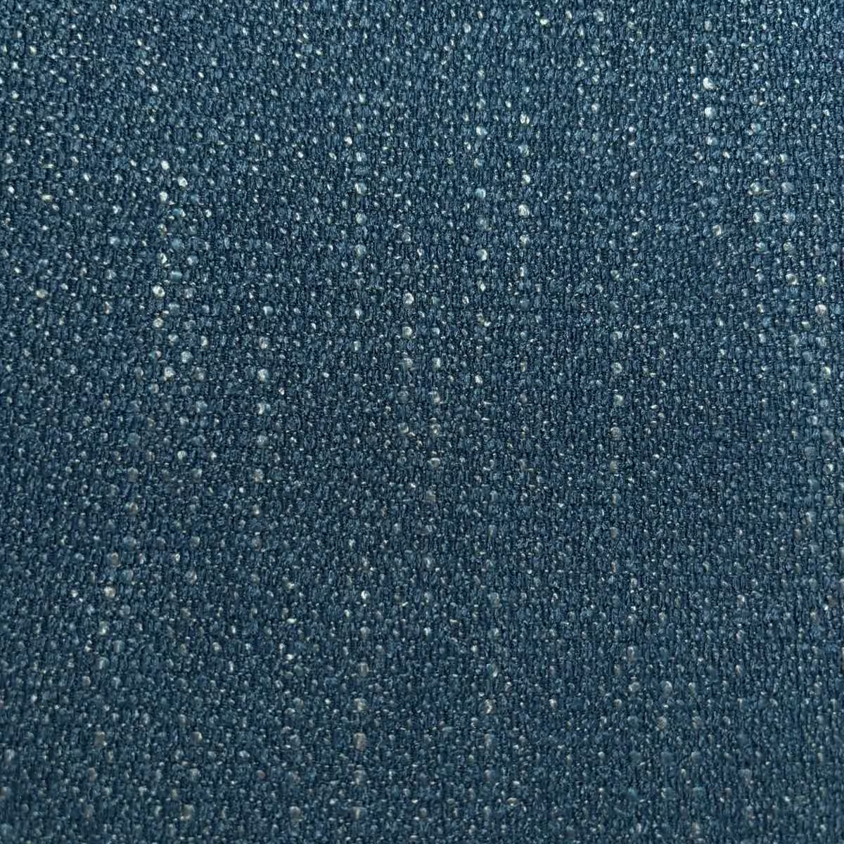 82204-13 · Fabric texture