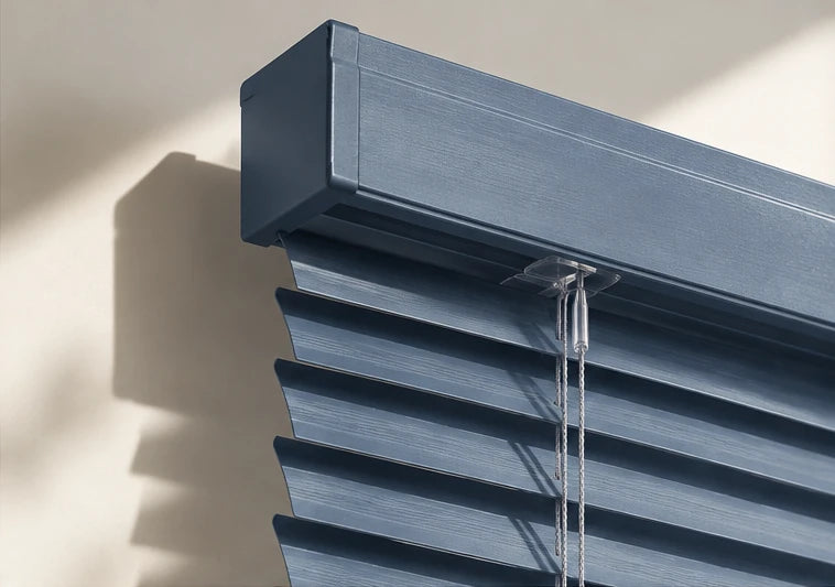 S-profile polymer blinds · Headrail and slats